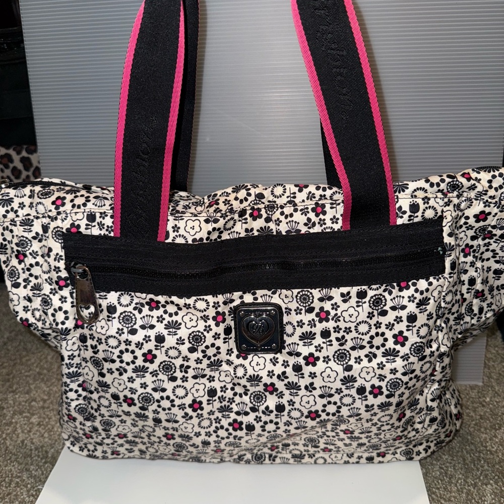 Black, white and pink Print Tote Bag